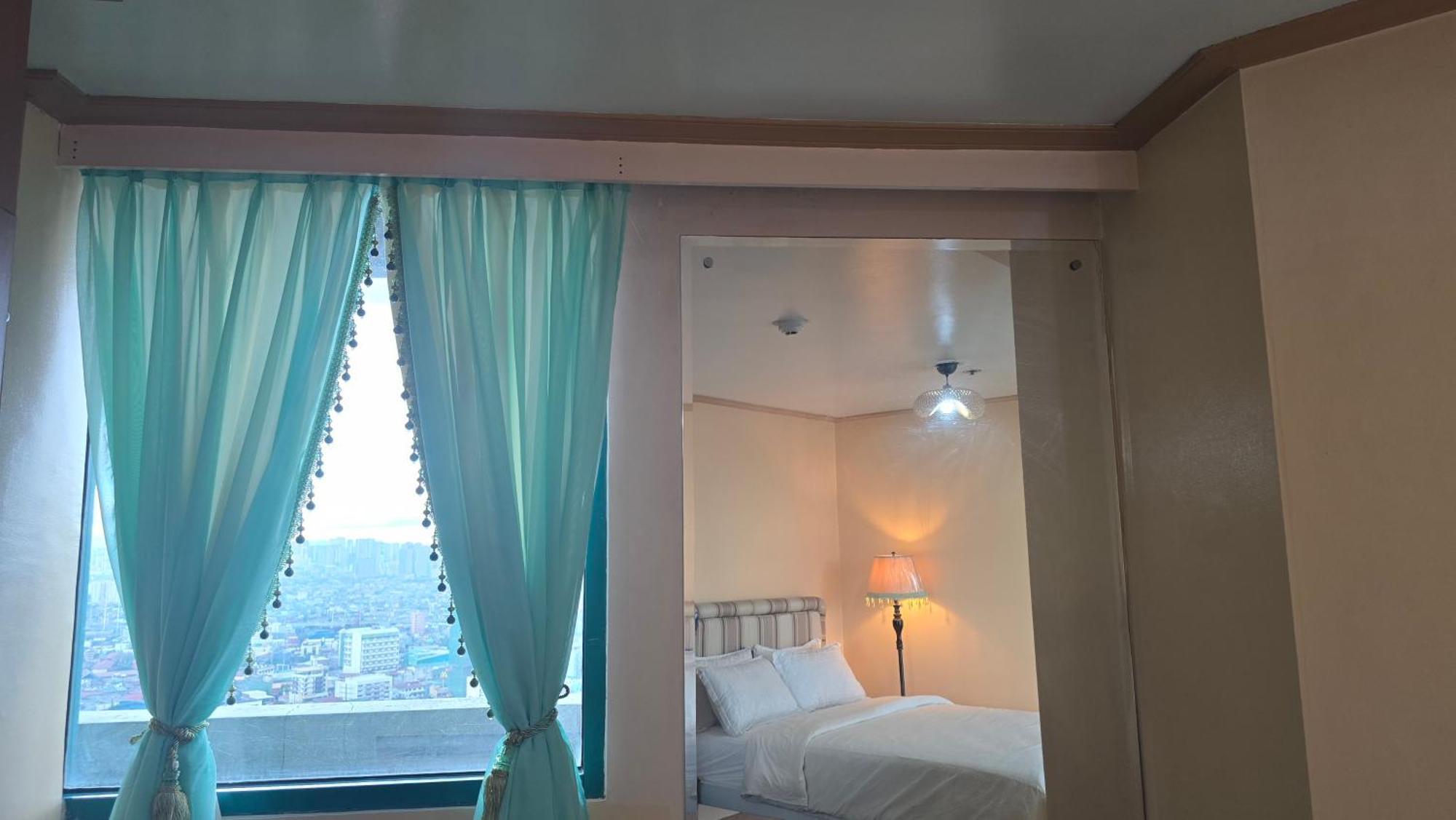 Manila Condotel 2 Bedroom Connected To Robinson Mall By Tripleview Condominium Esterno foto